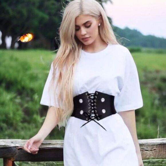 Black Lace Up Corset Silver Hollow Out Wide Statement Belt NEW - Picture 1 of 4